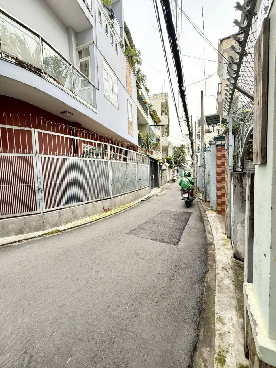 ban-nha-quan-binh-thanh-duoi-3-ty